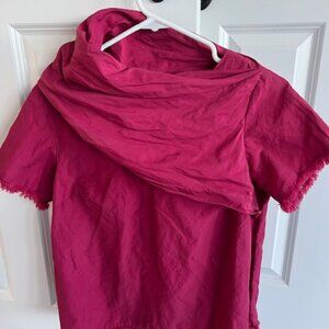 Worth Size 4 Raspberry short sleeved blouse